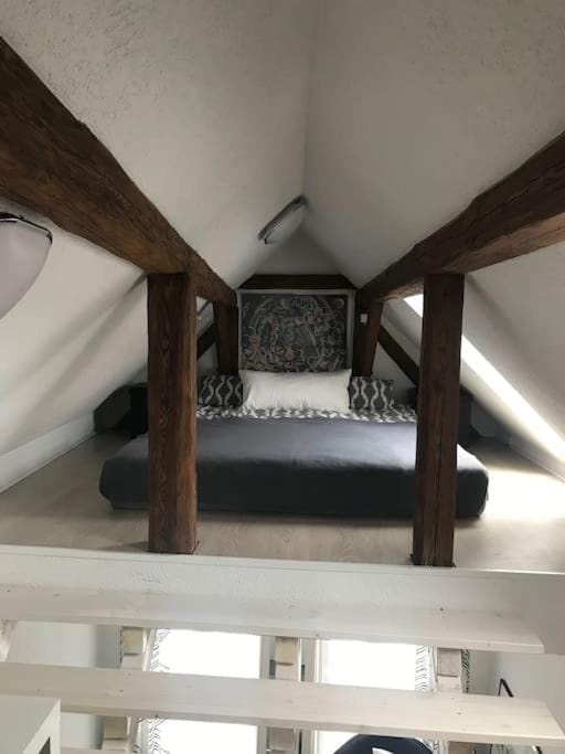 Modernisiertes Gästezimmer im Ortskern Apartment in Hochtaunuskreis