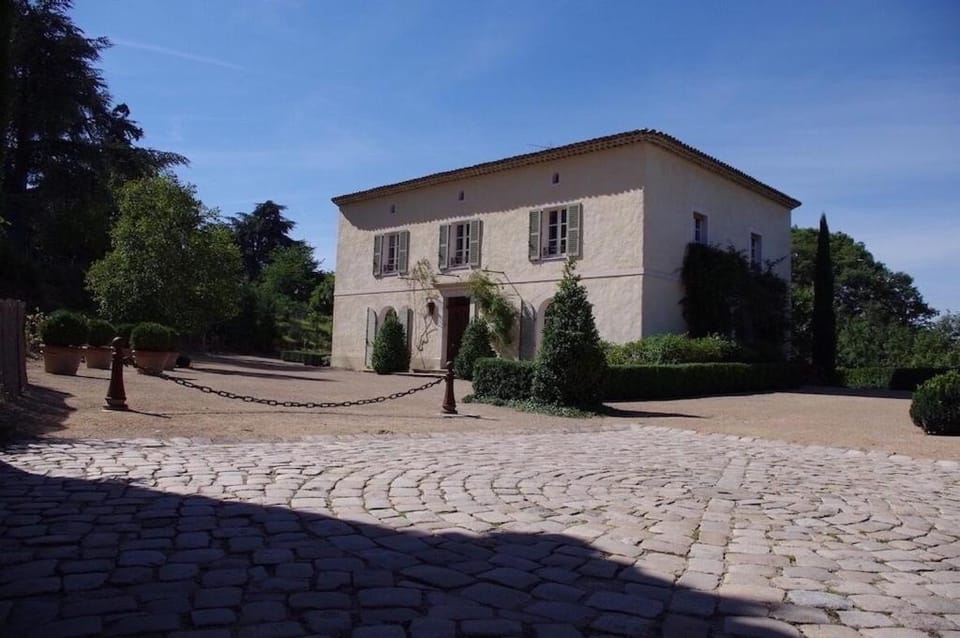 On dirait LE SUD Apartment in Auvergne-Rhône-Alpes