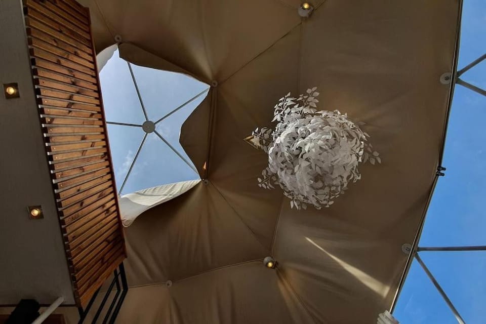 Hainglamp Luxury tent in Lower Silesian Voivodeship