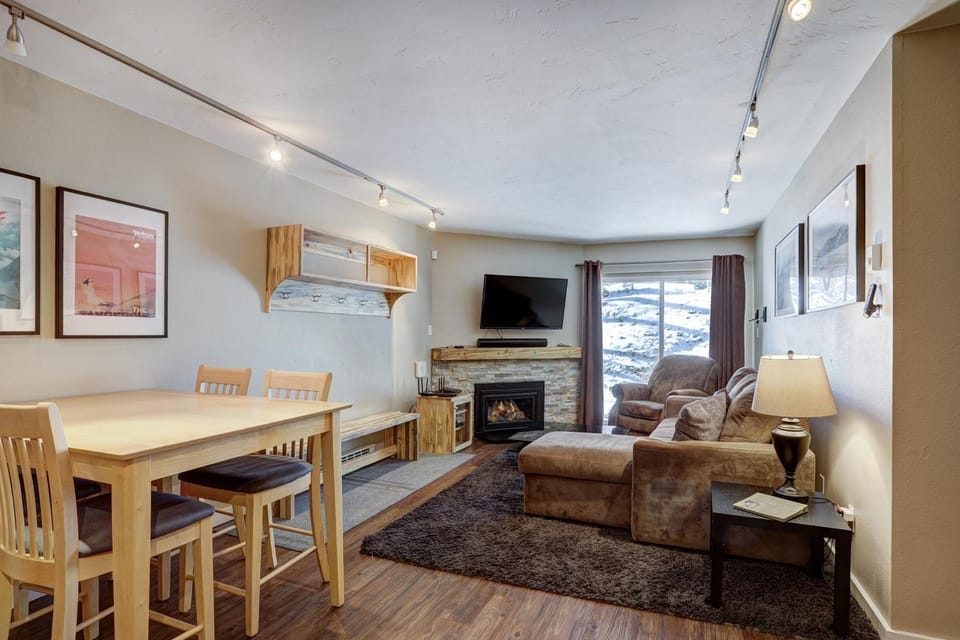 Grandview Condo's C8 House in Breckenridge