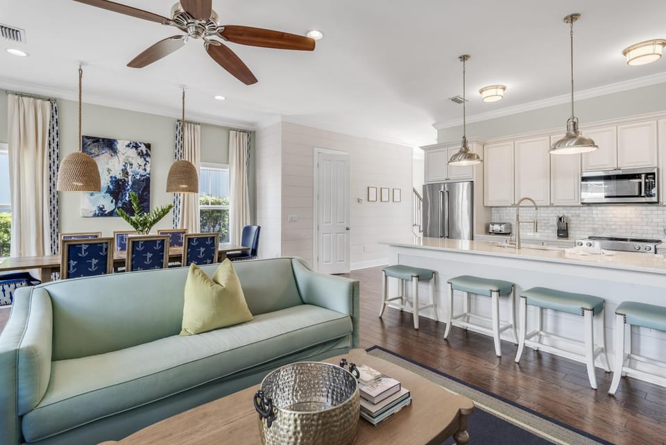 Sunshine Reflections House in South Walton County