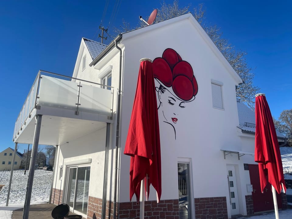 Property building, Day