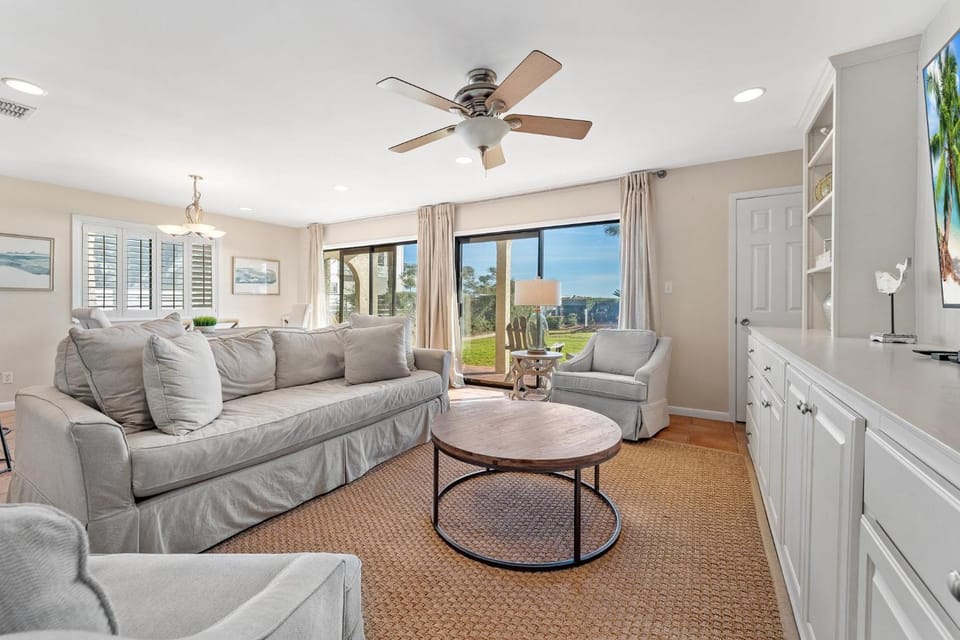 Capistrano E101 House in Seacrest