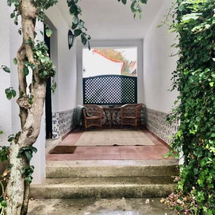 Facade/entrance, Garden
