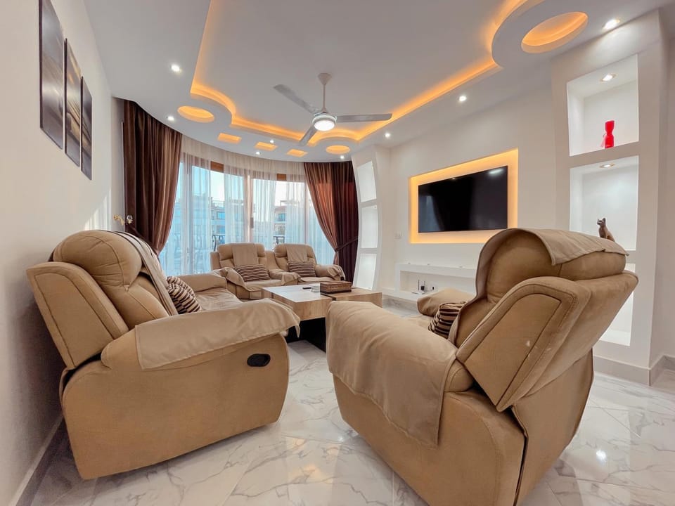 TV and multimedia, Living room, Seating area