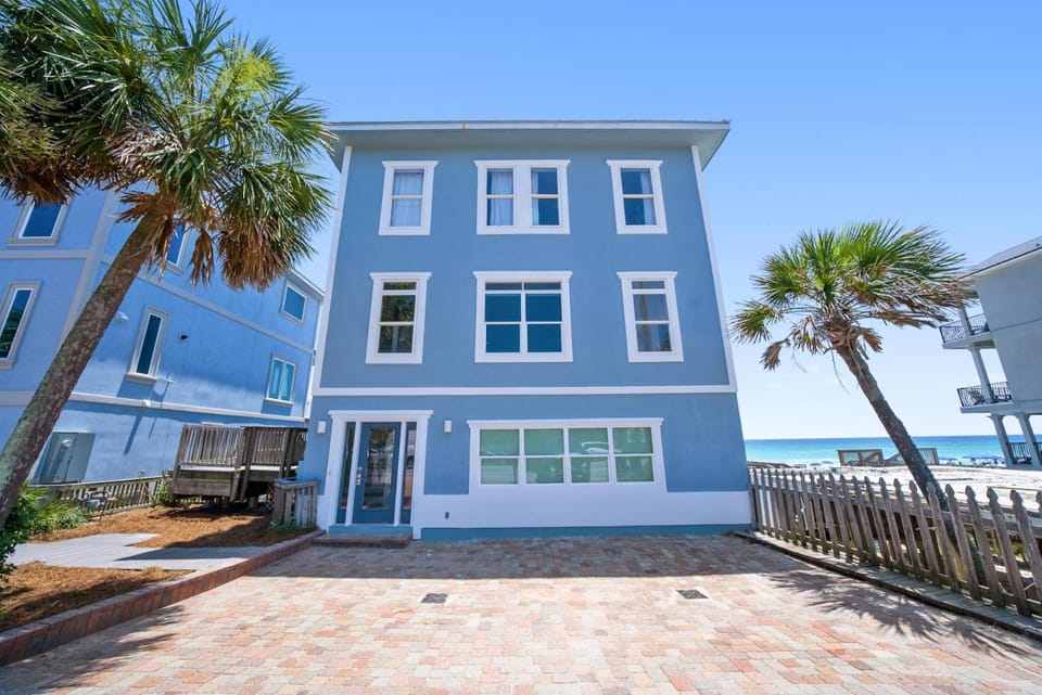Tan Lines House in Miramar Beach