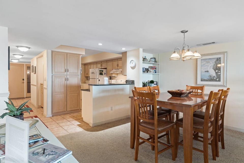 Ocean One 407 Villa in South Forest Beach