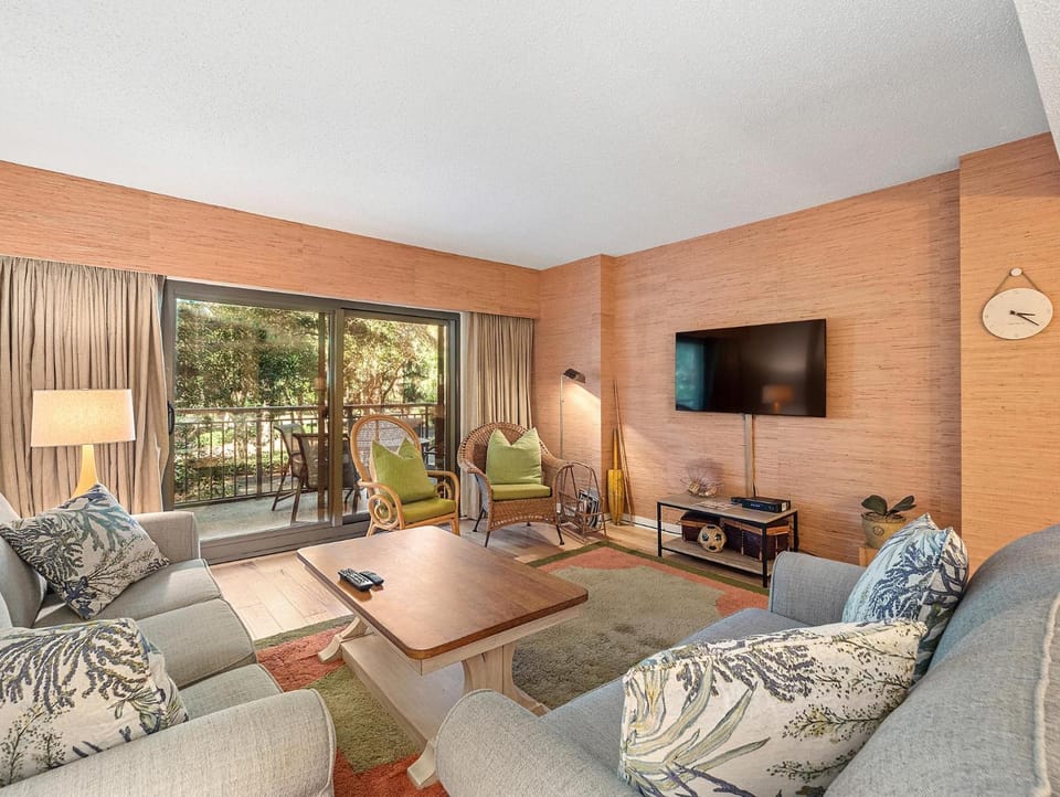 Ocean One 222 Villa in South Forest Beach