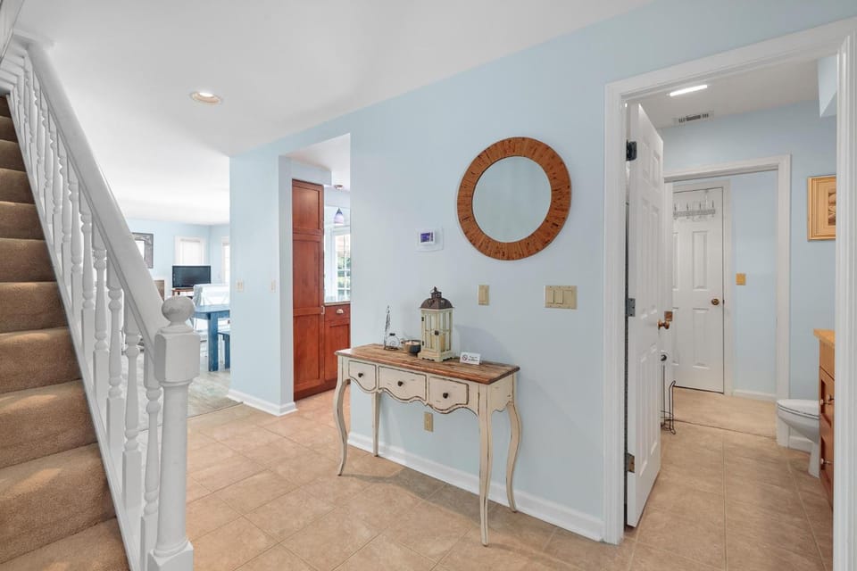 Evian 240 Villa in North Forest Beach