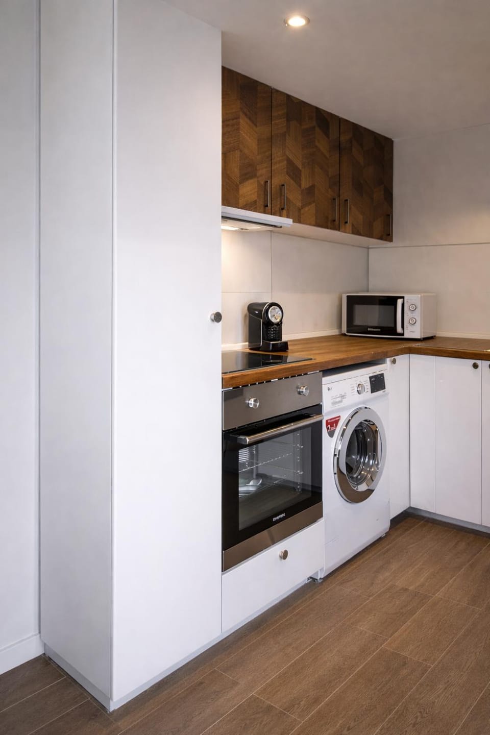Kitchen or kitchenette, dishwasher, oven, pet friendly, stove, toaster, washing machine, dryer