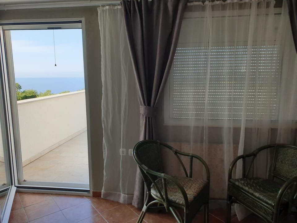 Bedroom, Sea view