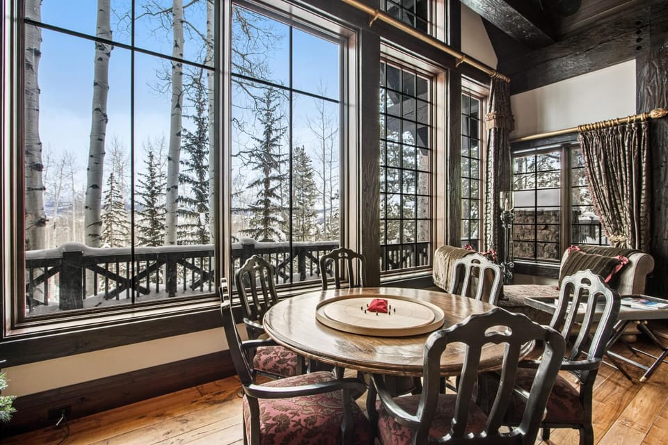 Daybreak Ridge Country House in Eagle County