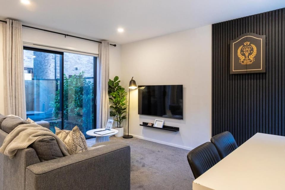 Comfort in the heart of CHCH CBD with Free Carpark Apartment in Christchurch