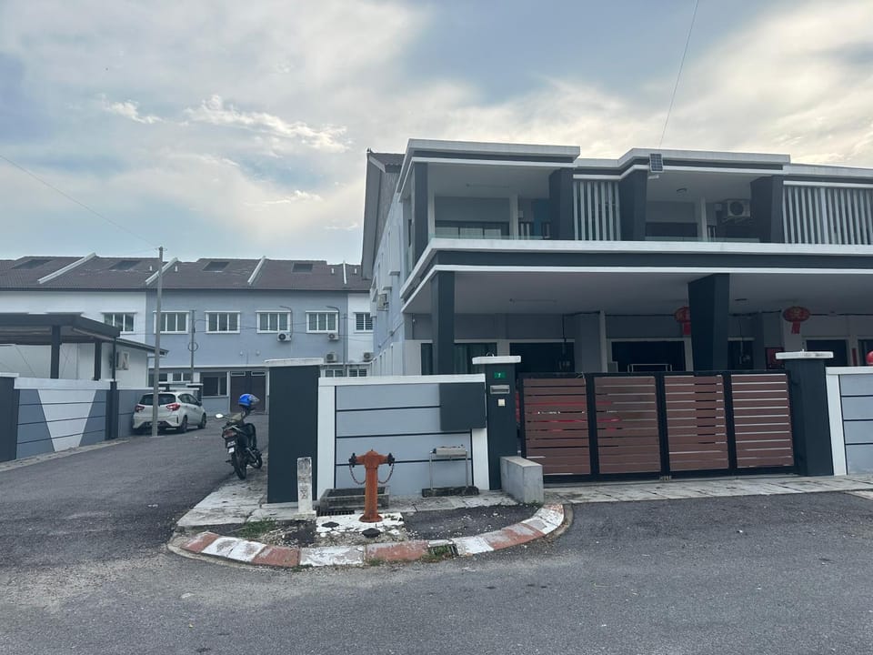 Jenny Homestay Vacation rental in Perak Tengah District