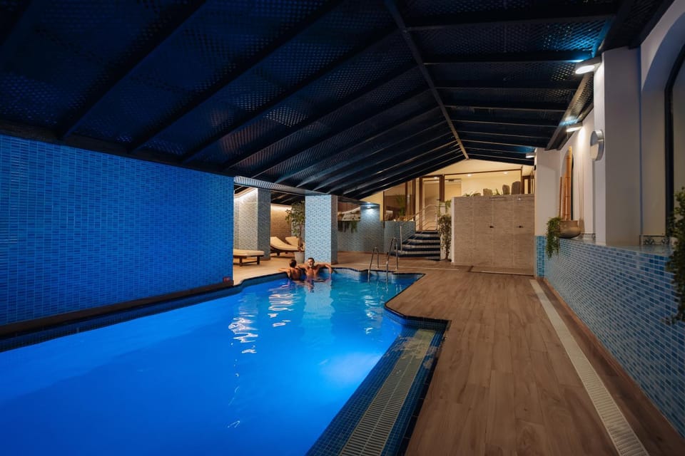 Spa and wellness centre/facilities, Swimming pool