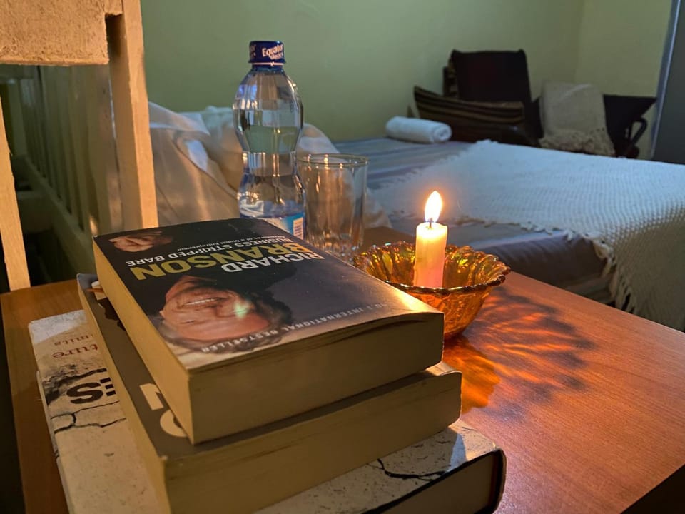 Bed, Drinks