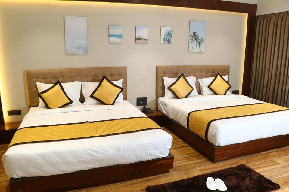 Photo of the whole room, Bedroom