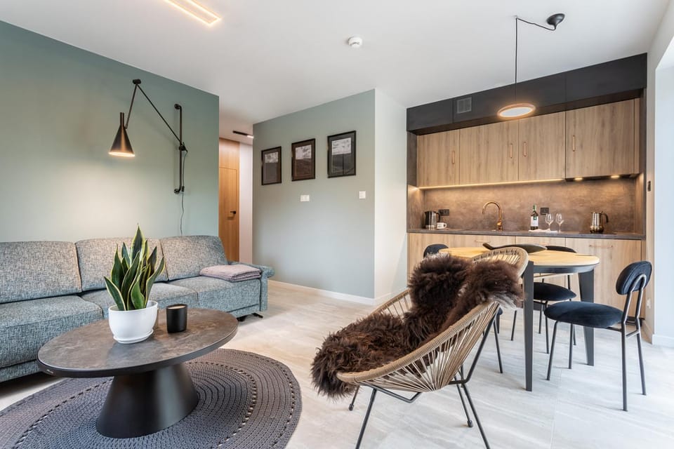 Kitchen or kitchenette, Living room, Dining area