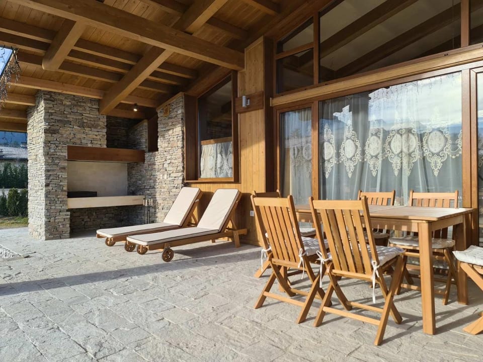 Patio, Balcony/Terrace