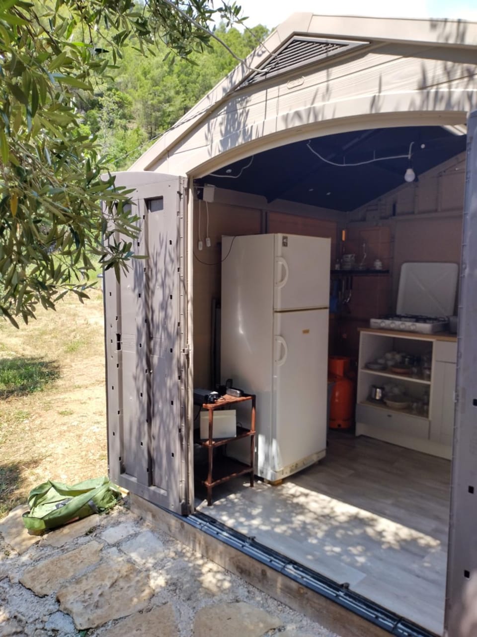 Kitchen or kitchenette, kitchen