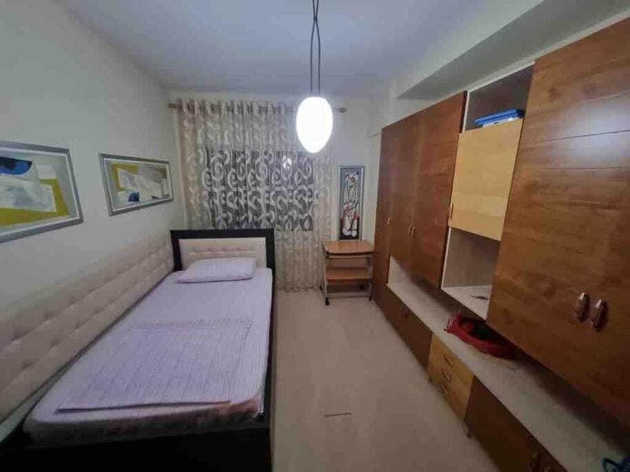 Wilson Square Apartment Apartment in Tirana