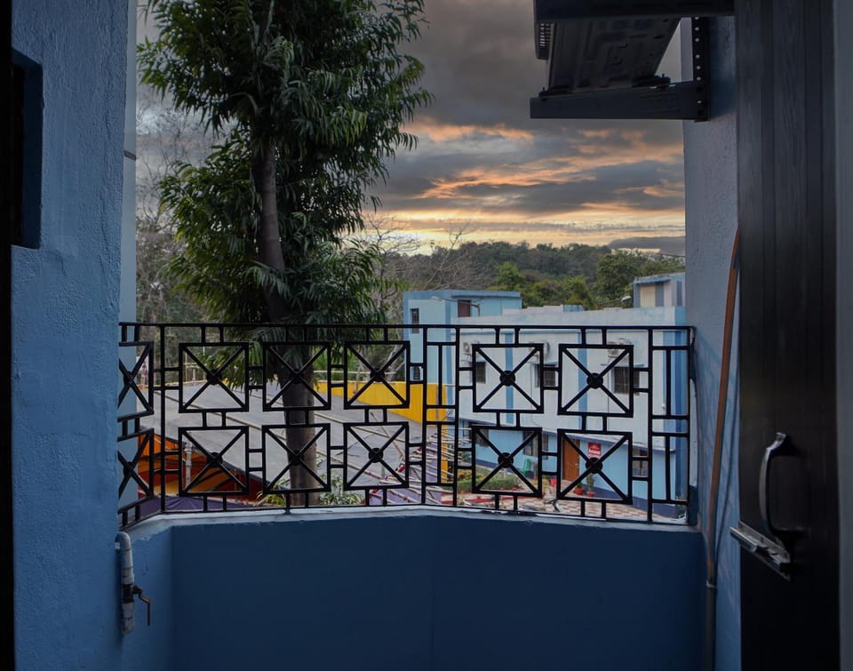 Day, Natural landscape, View (from property/room), Balcony/Terrace, Lake view, River view, Sea view