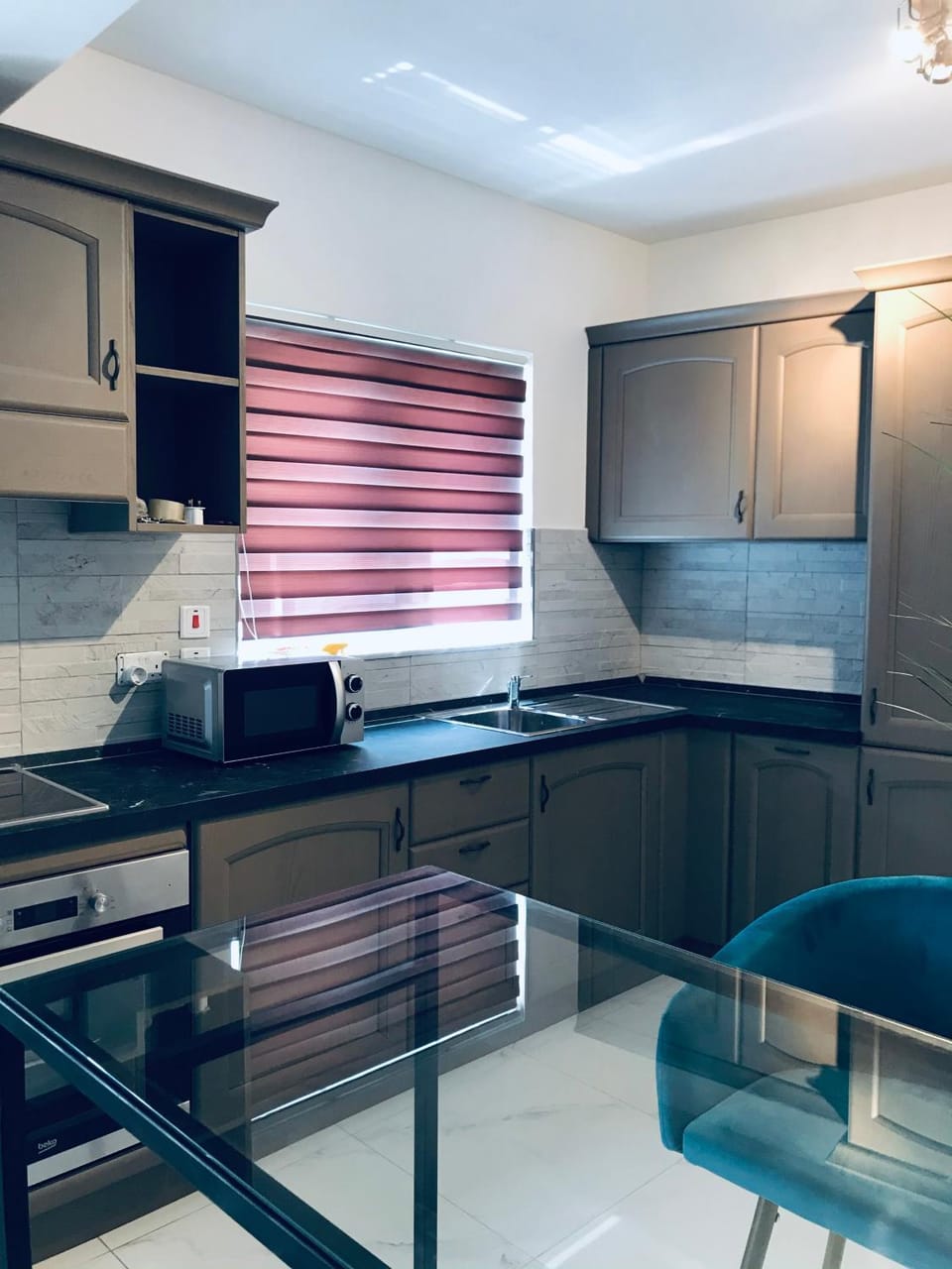 Kitchen or kitchenette, Dining area, dishwasher, minibar, pet friendly, stove