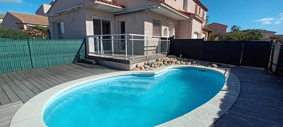 Villa LEMON avec piscine privée à 5 min des plages - 3 chambres - 2 SDB House in Saint-Cyprien