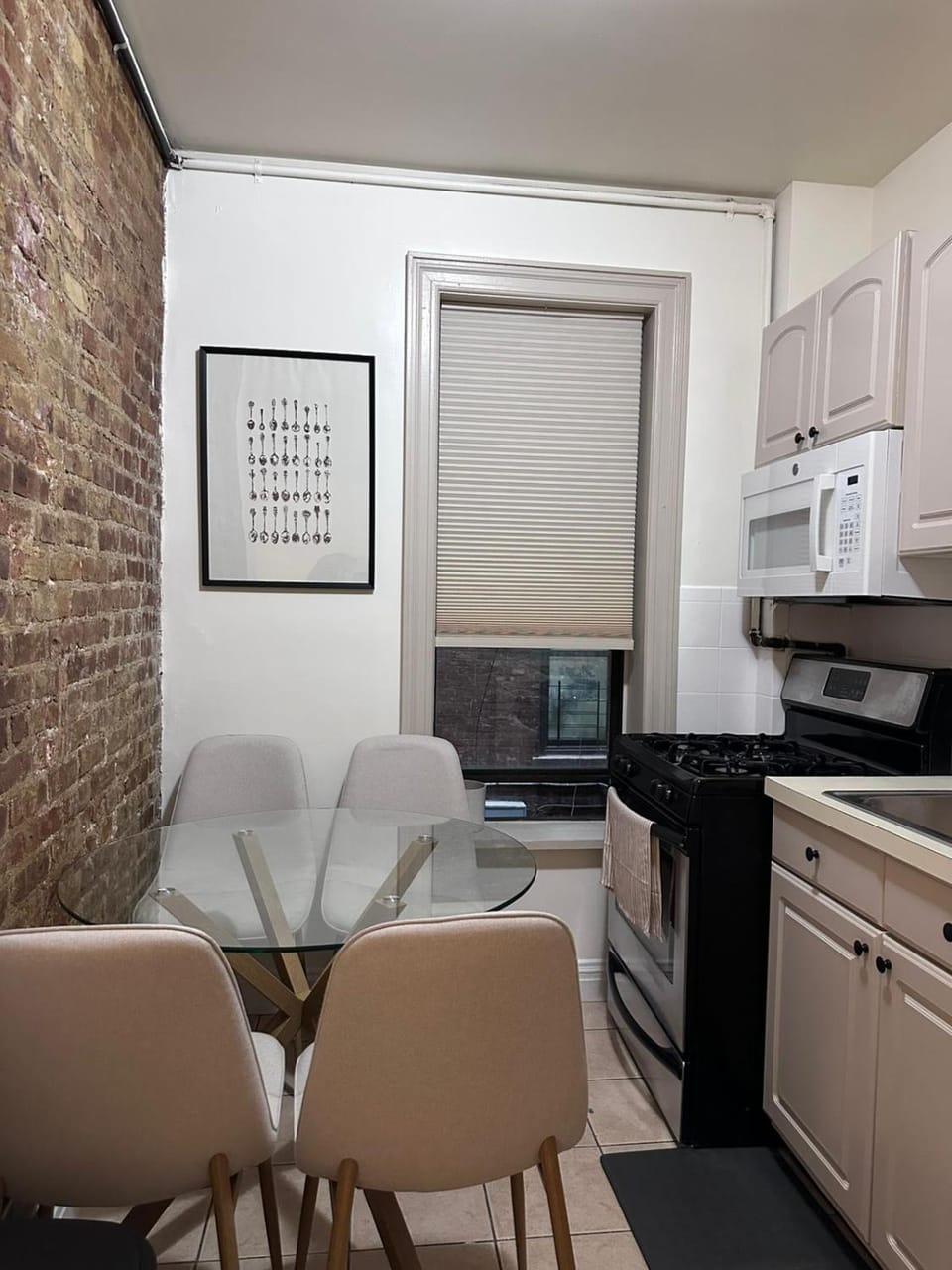 2-BDR-Fully Furnished Cozy Apartment, Near Columbia University Vacation rental in Harlem