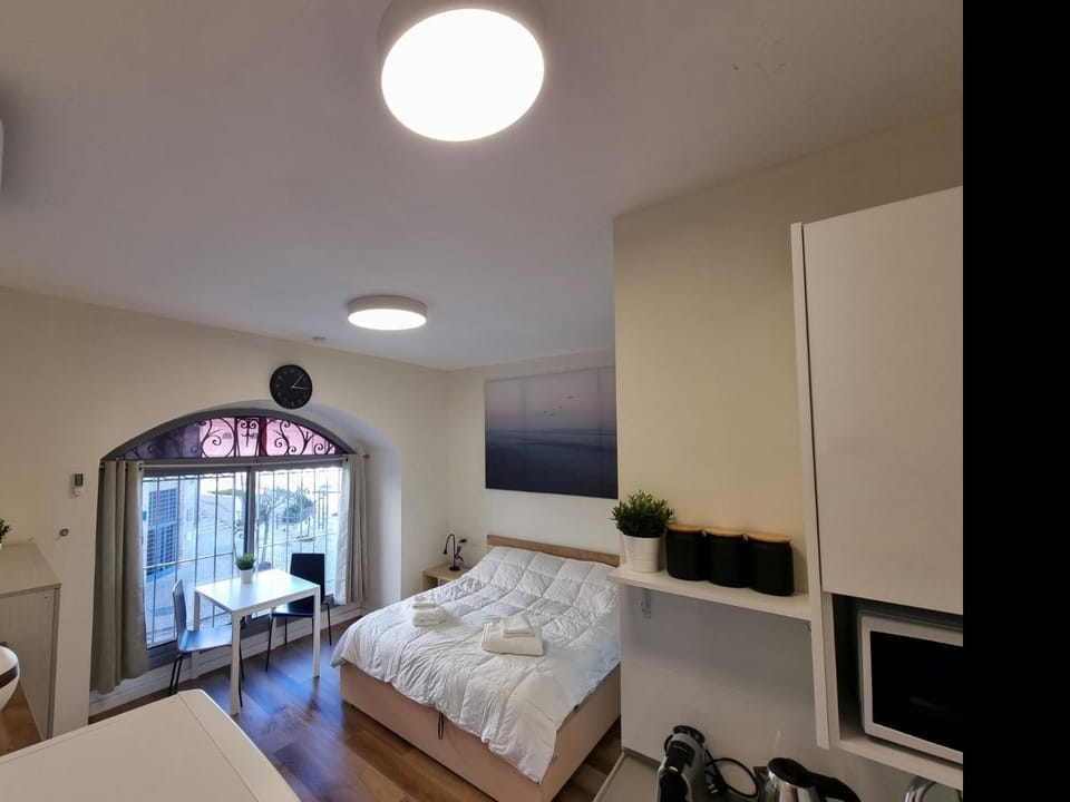 Kitchen or kitchenette, Photo of the whole room