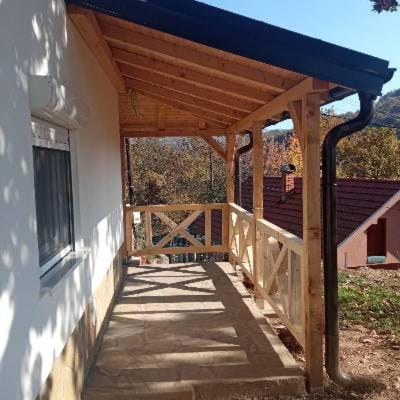 Stari Hrast 1 Apartment in Serbia