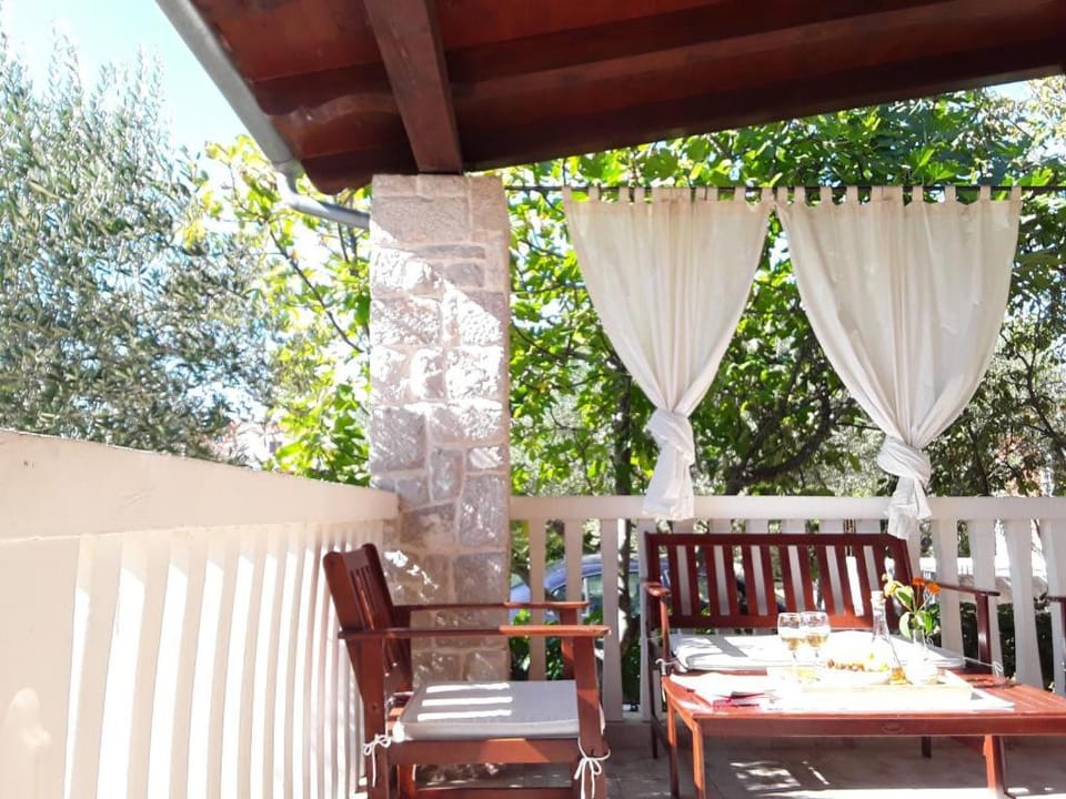 Balcony/Terrace, Seating area, sunbed