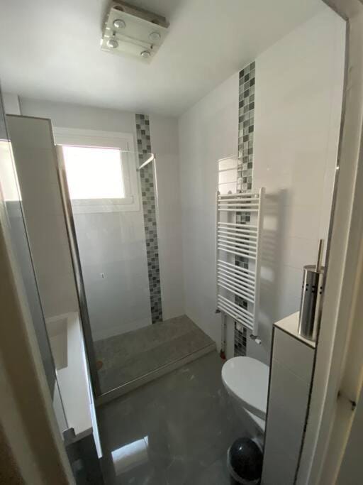 Superbe appartement Vanves T3 avec parking Apartment in Vanves