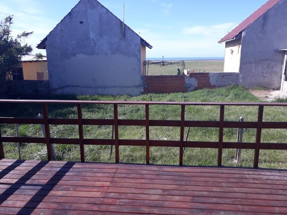 dto. conteiner con vista al mar 50mts y playa Apartment in Buenos Aires Province