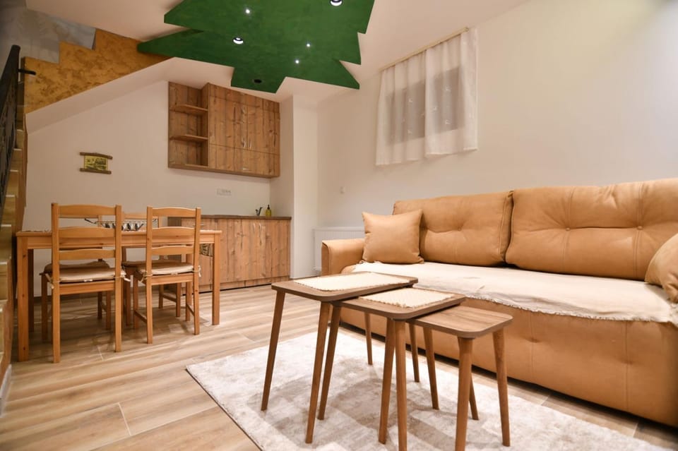 Brvnara Mont 4 Chalet in Zlatibor