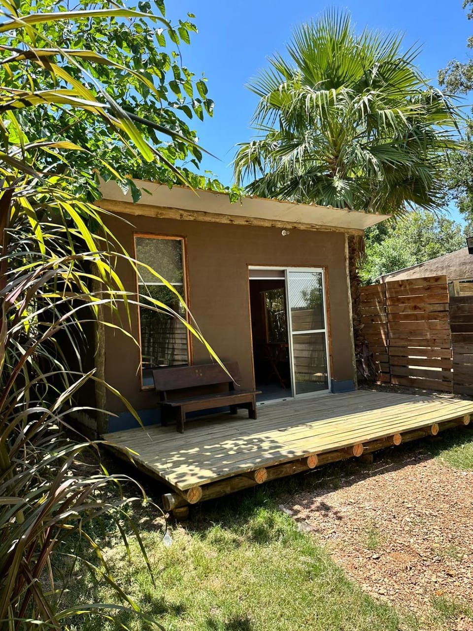 Casita piriapolis punta negra 099-66-35-44 House in Maldonado Department, Uruguay