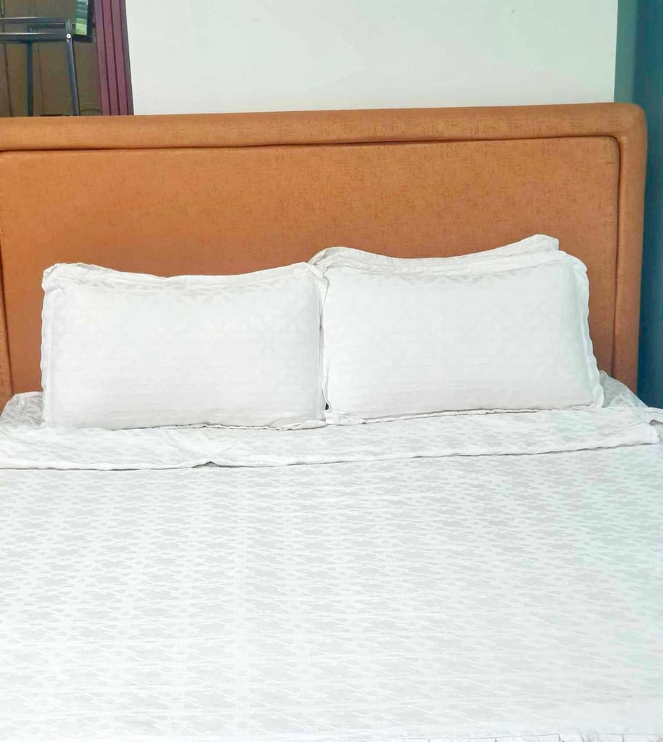 ETON BAYPARK MANILA by TRIPLE VIEW CONDOTEL Apartment in Manila City