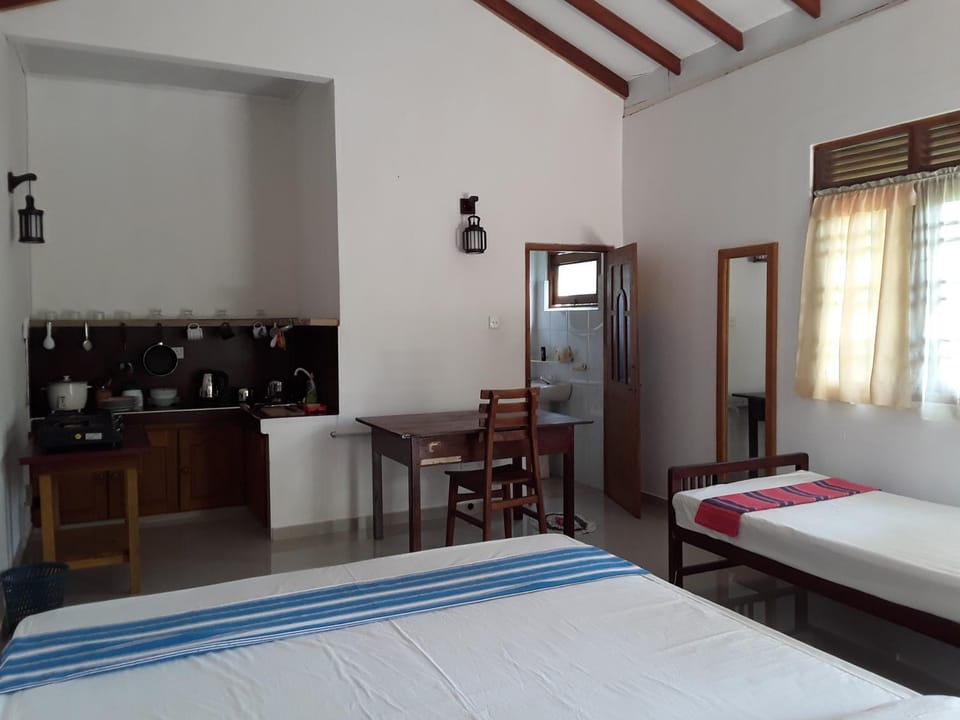 The Bamboo Leaf Apartment Apartment in Hikkaduwa