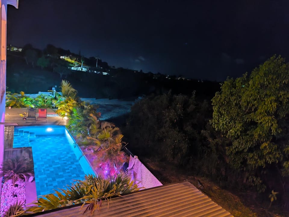 Swimming pool, Swimming pool