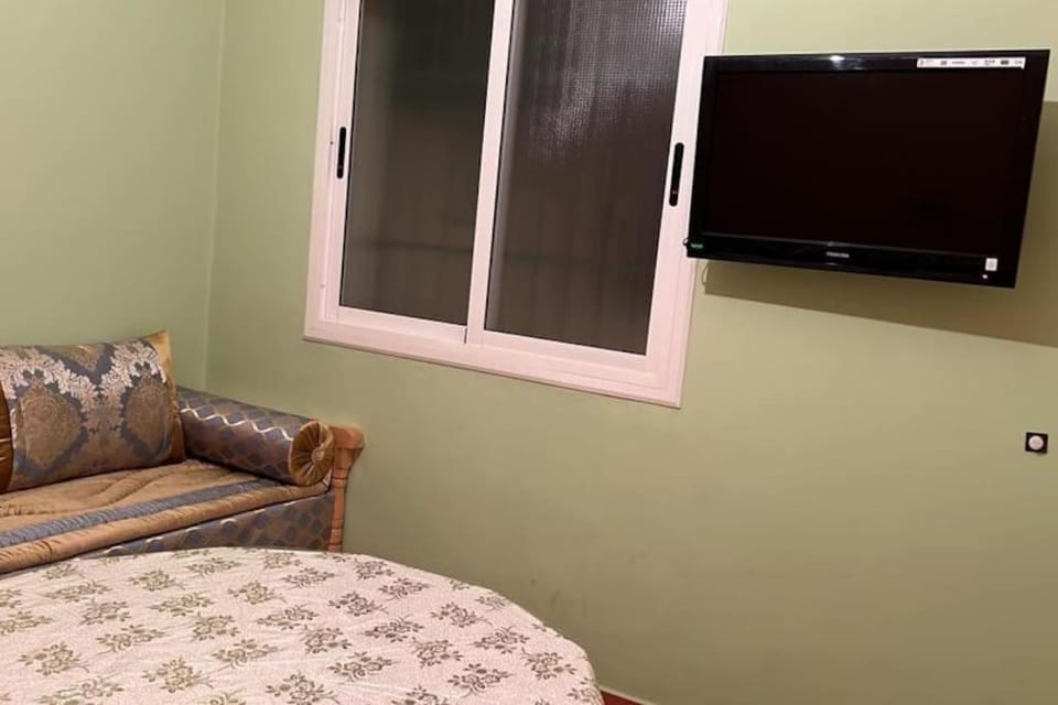 3 Zimmer Wohnung Corniche Nador Sidi Ali- am Meer & Wifi Apartment in Morocco