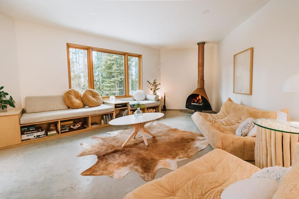 Living room, fireplace