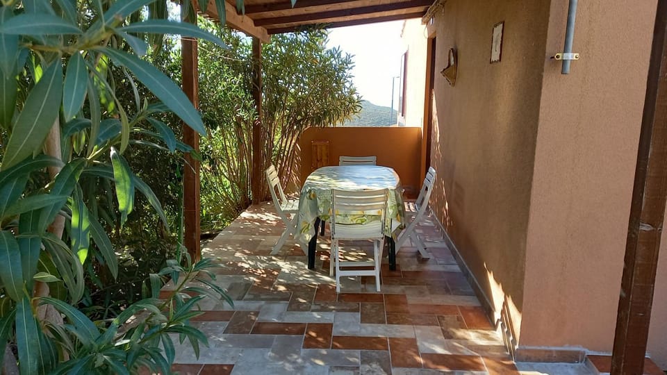 piccola casa a 500 metri dalla spiaggetta House in Sardinia