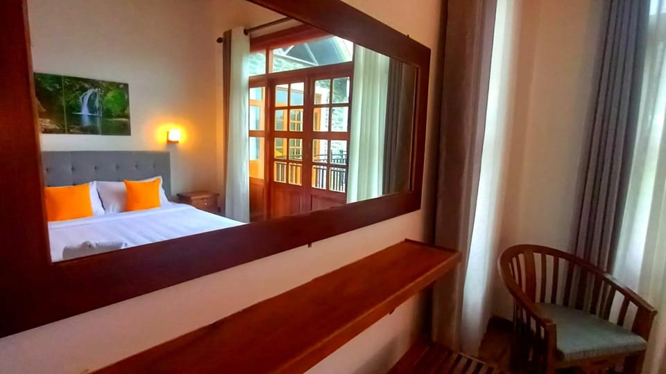 Bed, BBQ facilities, Balcony/Terrace, Bedroom, Mountain view, towels