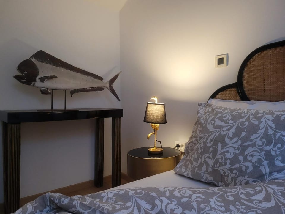 Decorative detail, Bedroom, air conditioner