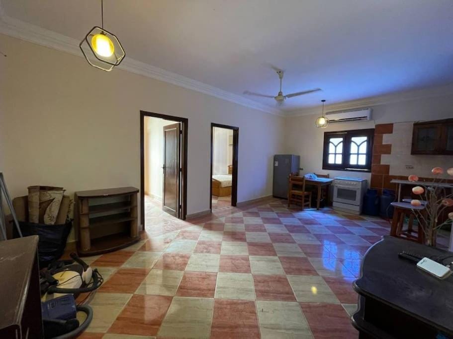 Просторная квартира рядом с улицей Шератон Apartment in Hurghada