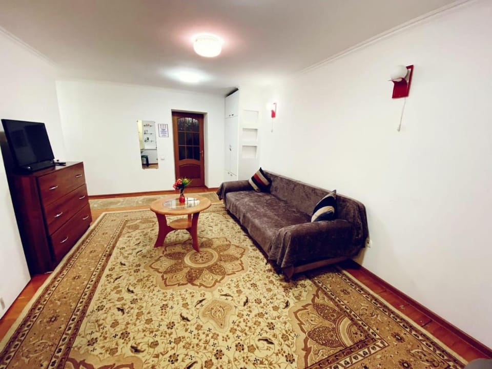 Апартамент муканова Apartment in Almaty