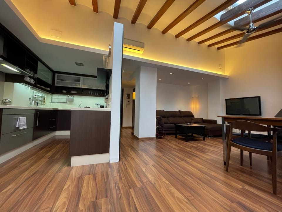 TV and multimedia, Kitchen or kitchenette