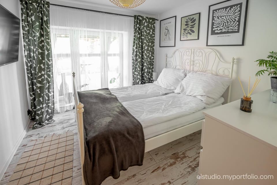 TV and multimedia, Bedroom