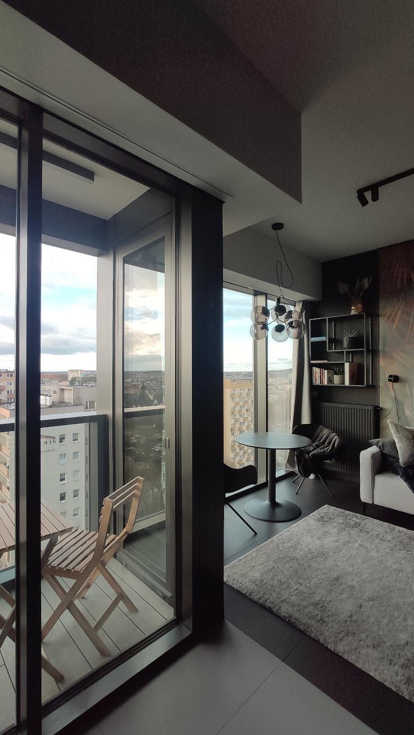 View (from property/room), Balcony/Terrace, Living room
