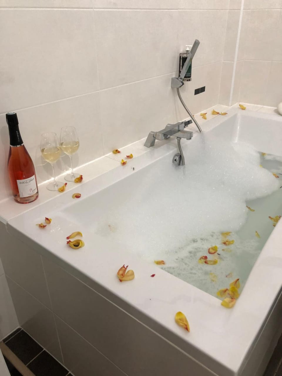 Bathroom, Bath